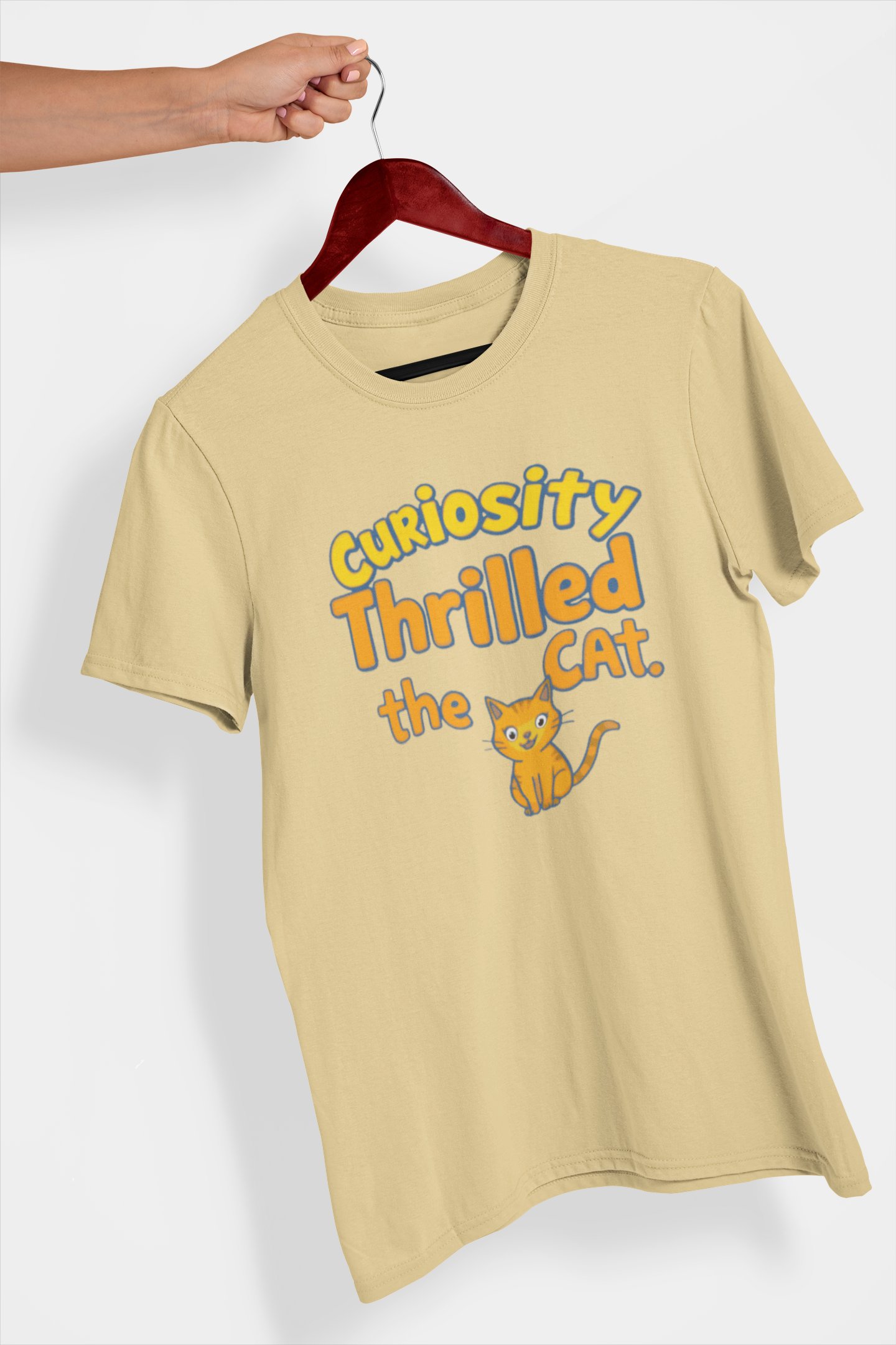 Curiosity Thrilled the Cat Men's T-Shirt